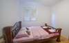 Хостелы Honey House Hostel Вирпазар-0