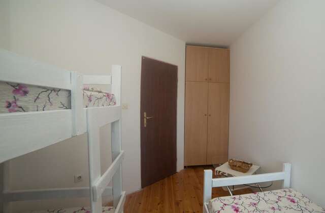 Хостелы Honey House Hostel Вирпазар-17